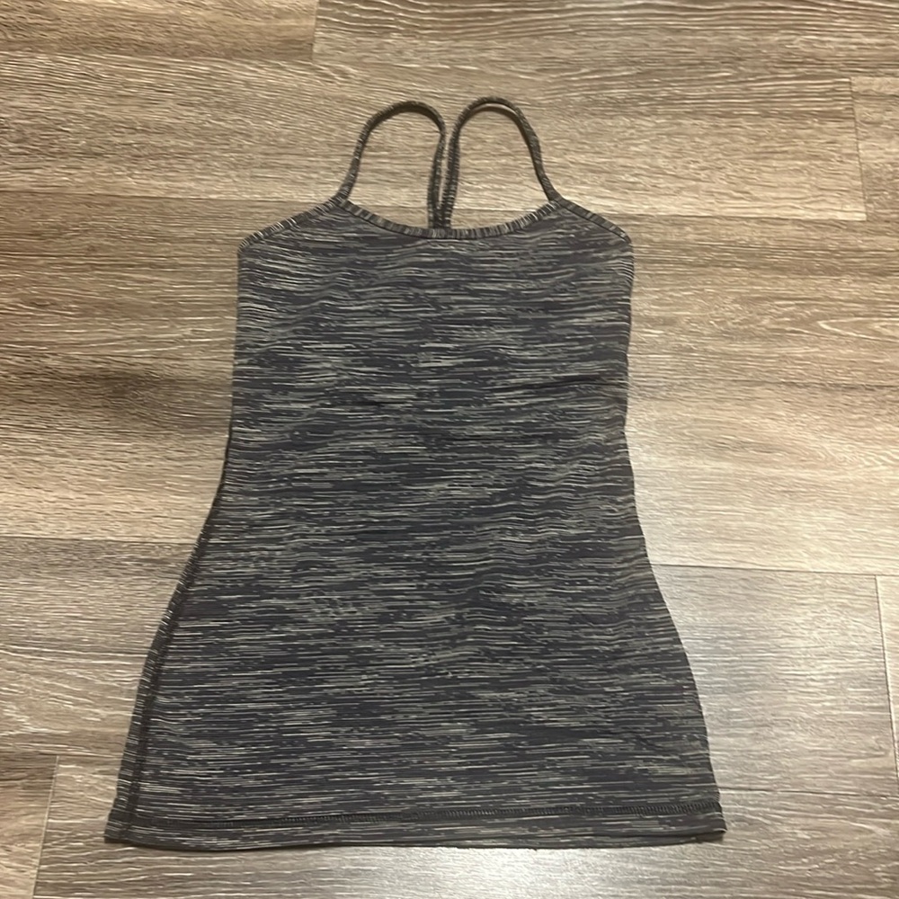 Lululemon tank top